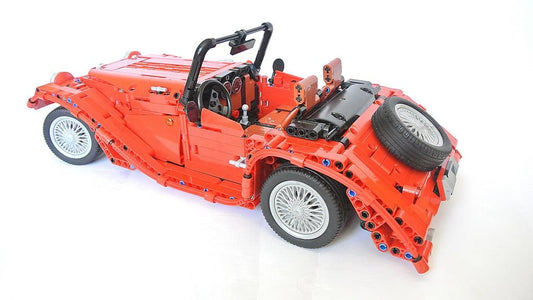 Classic Plus 8 Open-Top Roadster | 1141pcs