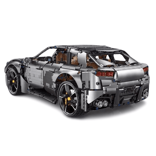 Italian High-Performance SUV | 3455pcs