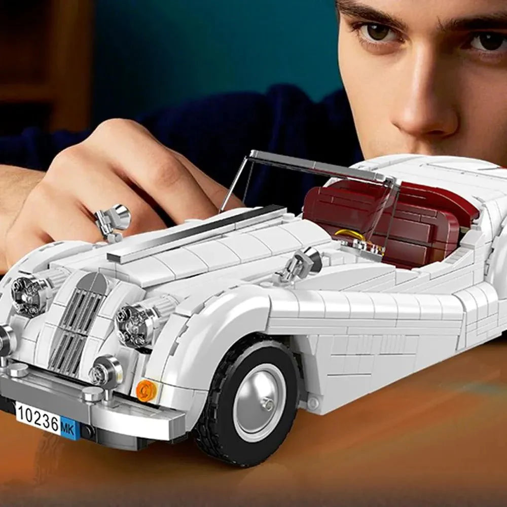 1960s 4/4 British Roadster | 1302pcs