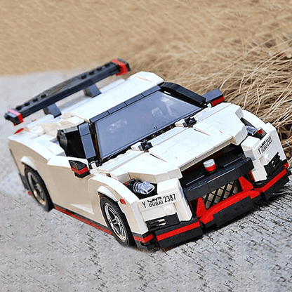 R35 GTR Godzilla White | 1024pcs