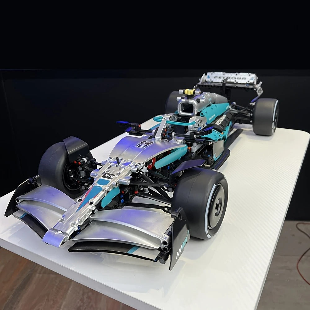 AMG F1 W15 | 1980pcs