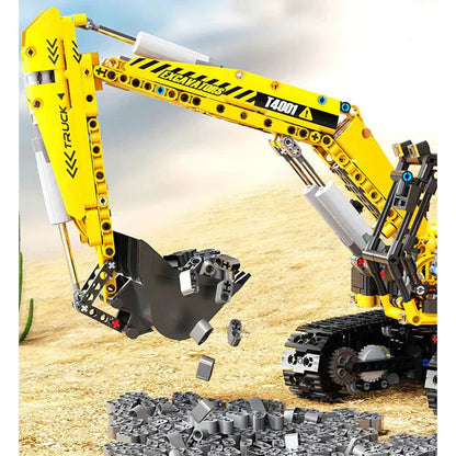RC Heavy-Duty Excavator | 2067pcs