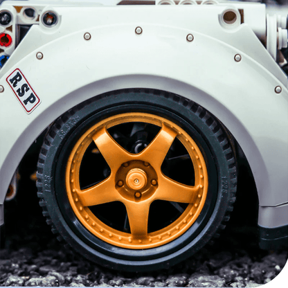 Air-Cooled 911 GT2 RS Track Racer | 2125pcs