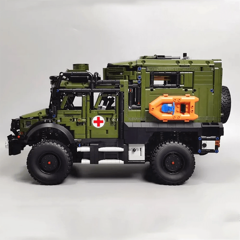 Armoured Military Ambulance | 3849pcs