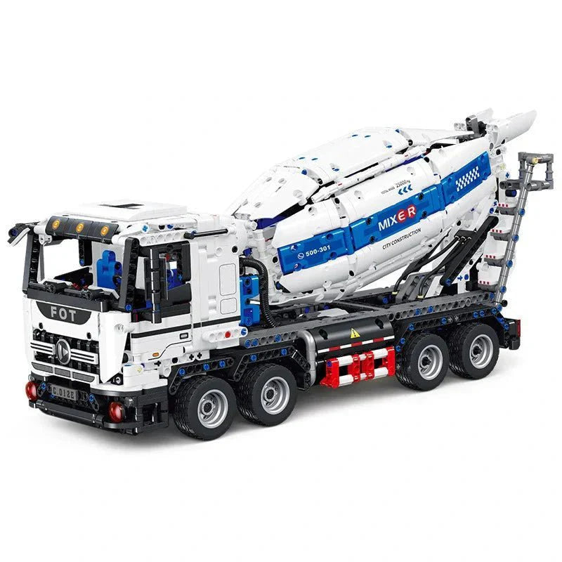 Concrete Mixer Truck Building Blocks Set – 2,432 pieces – detailed truck vehicle model. 53 cm x 17.7 cm x 24.7 cm