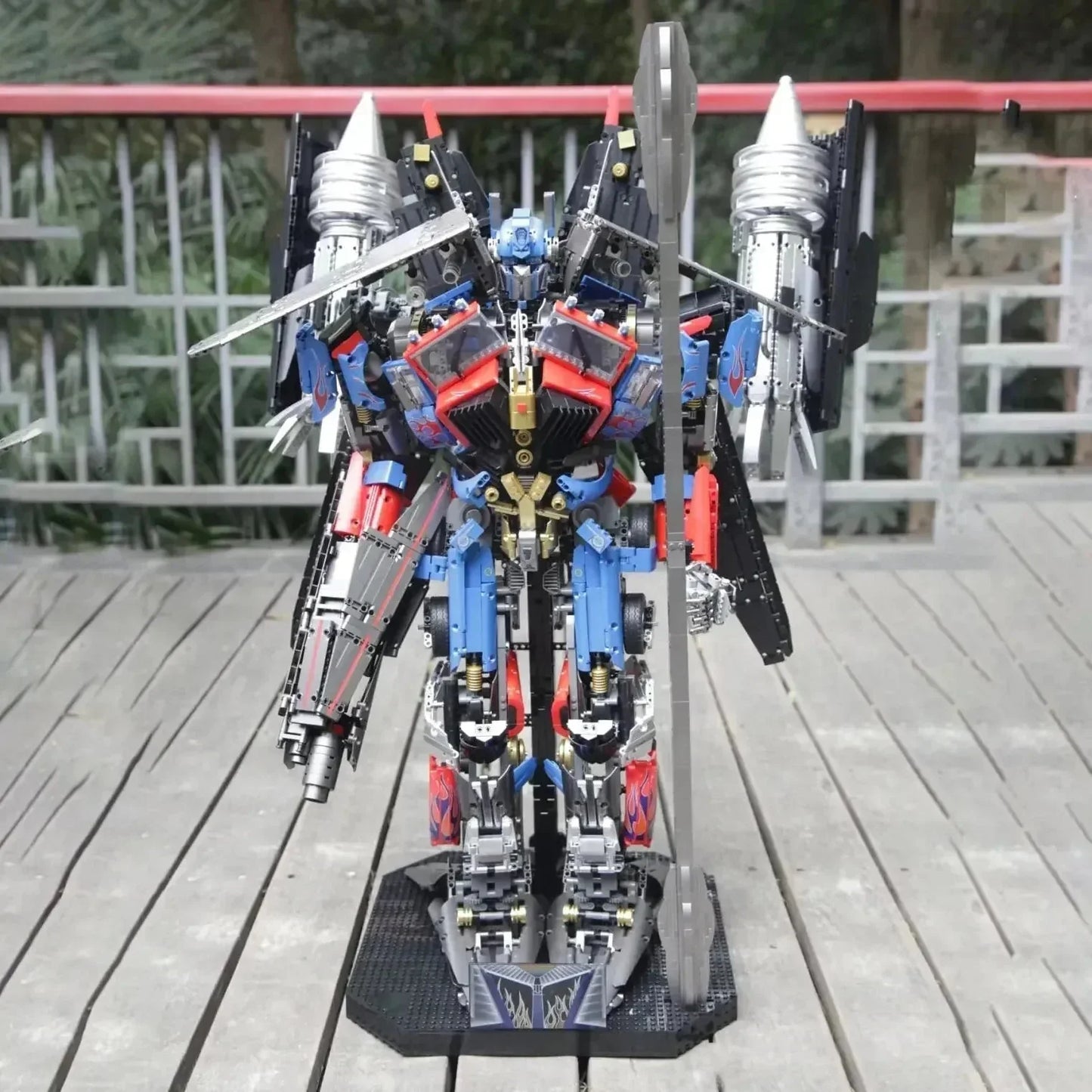 DJ Rambo Man Mecha Transformer Robot | 8862pcs