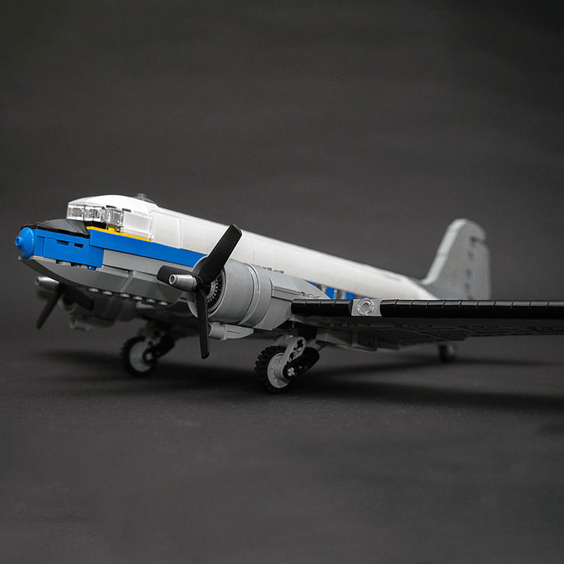 Douglas DC-3 | 893pcs