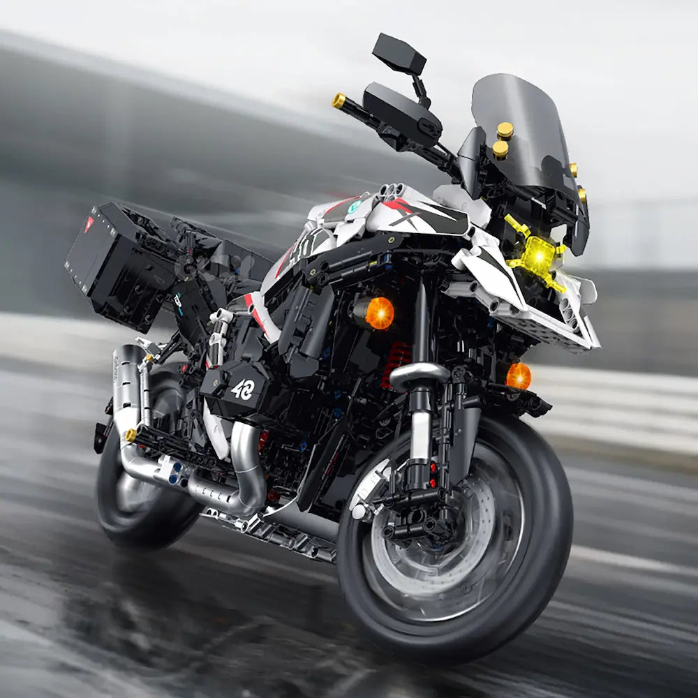 Boxer Beast 1300 Adventure | 2489pcs