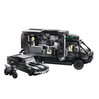Unimog RV + Muscle Car Set | 2135pcs