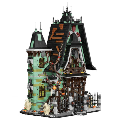 The Haunted House | 2233 Pcs