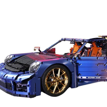 911 GT3RS Track-Focused | 5587pcs