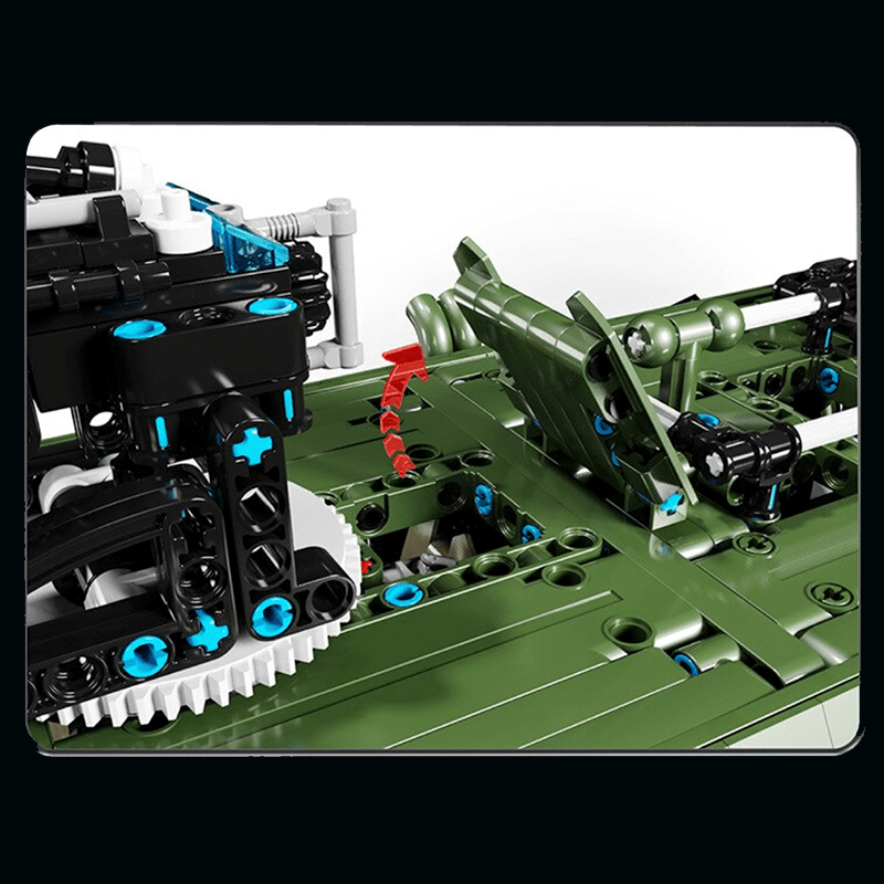 Remote Controlled Armoured Raid Vehicle | 3174pcs