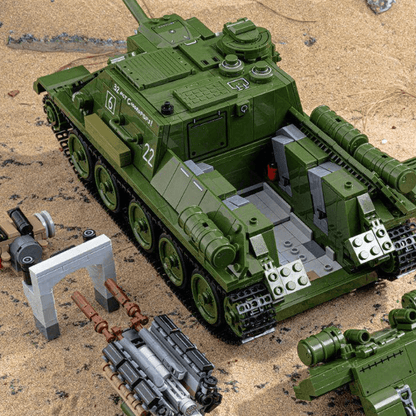 Remote Controlled SU-100 Tank Destroyer | 1700pcs