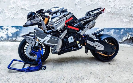 Hyper Naked Street Bike | 2426pcs