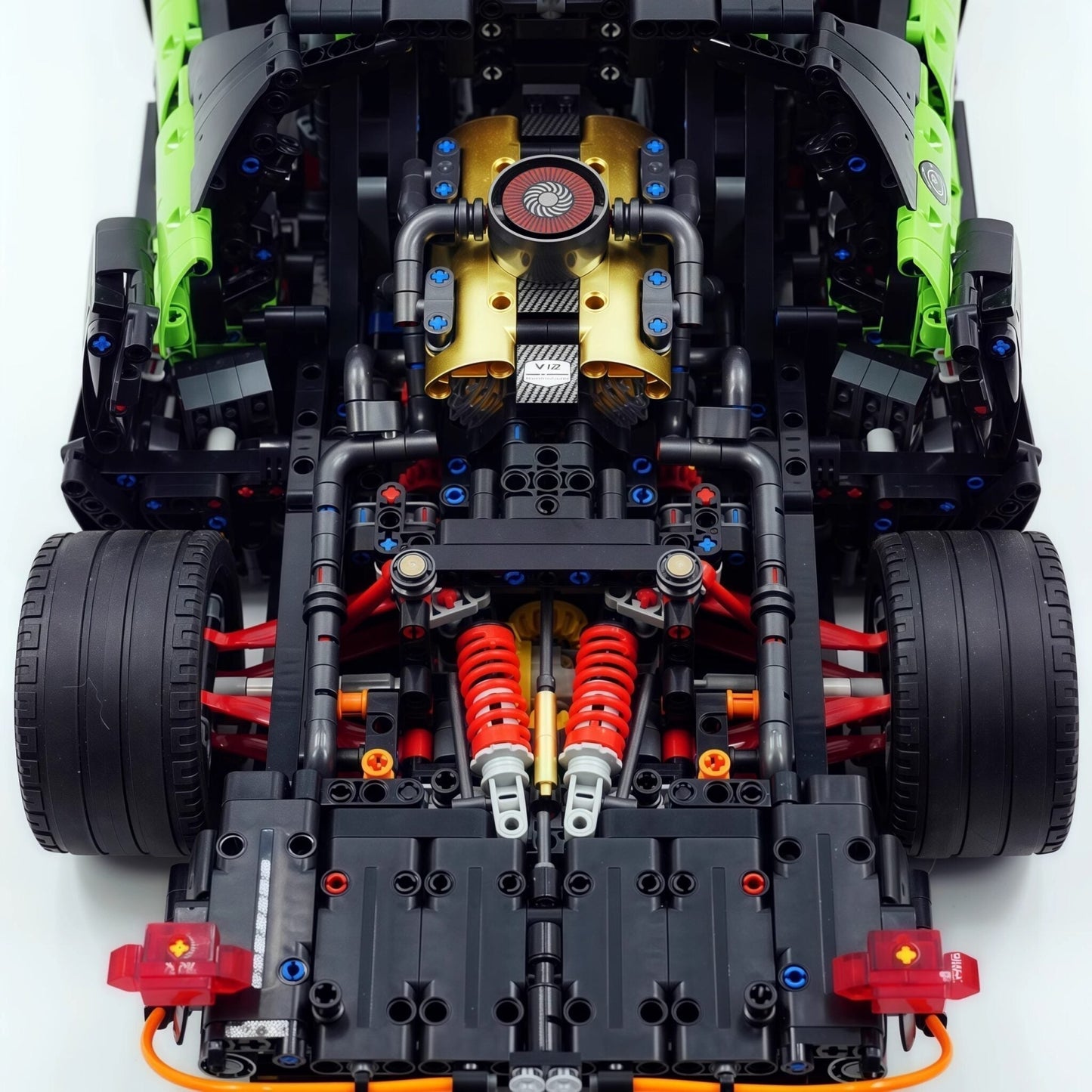 Track-Only V12 SV Hypercar | 4100pcs