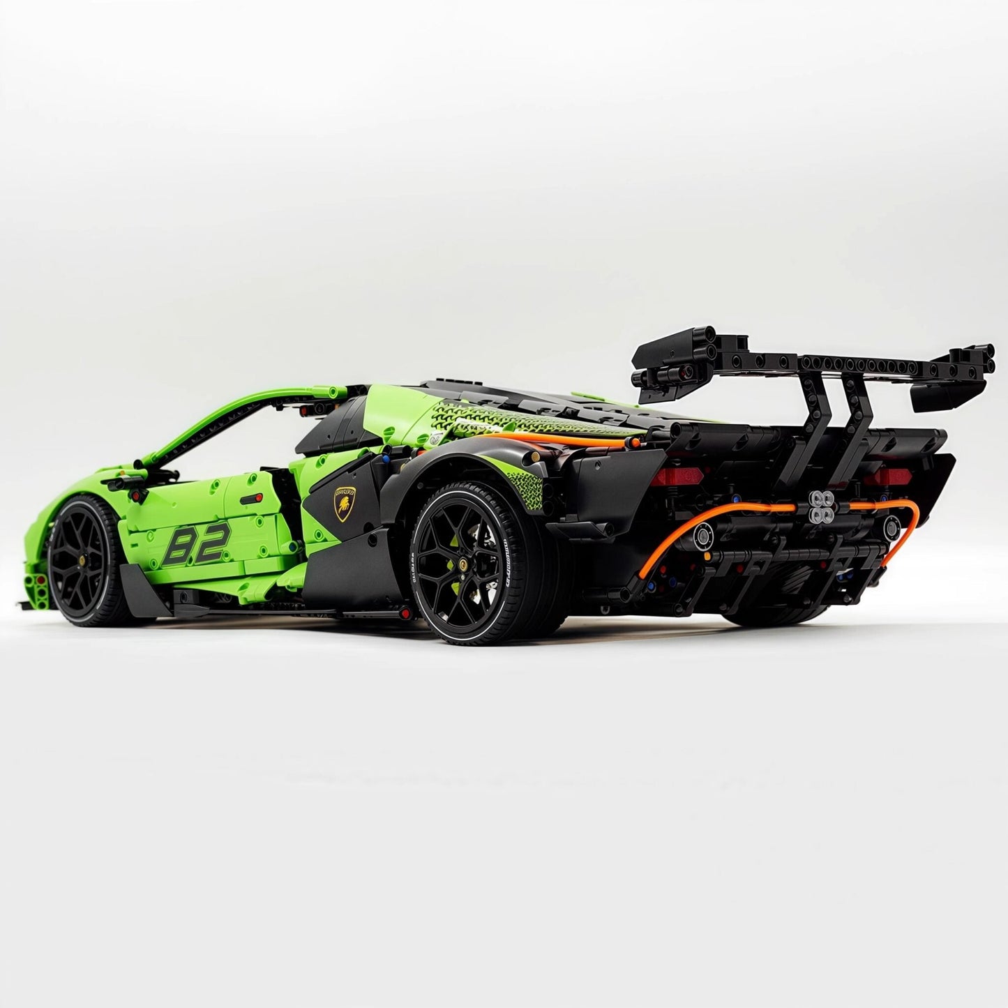Track-Only V12 SV Hypercar | 4100pcs
